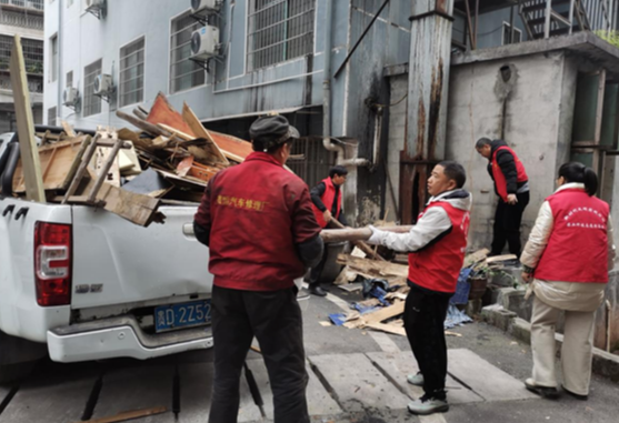 文明新风润湘西丨凤凰县沱江镇虹桥社区：志愿服务添光彩，凝心聚力优化营商环境