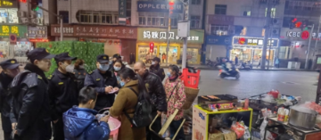 凤凰城管：多举措开展城区市容环境综合大整治显成效