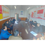 凤凰：召开科技工作者座谈会