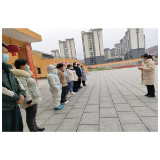 凤凰县箭道坪小学沱江校区：疫情防控应急转运演练