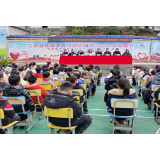 凤凰县林峰乡：开展交通安全教育进校园活动