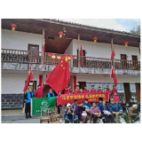 凤凰县：爱在敬老服务 赓续雷锋精神