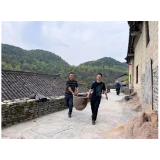 凤凰县麻冲乡：为创建5A景区尽绵薄之力