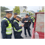 凤凰县阿拉营镇：开展道路交通安全整治行动 维护农村交通安全