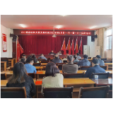 凤凰县山江镇：推动“一月一课一片一实践”走深入实