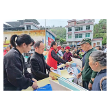 凤凰县沱江镇：开展禁毒宣传活动 防范意识深入民心