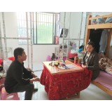 凤凰县千工坪学区：关爱特殊女生  守护花蕾绽放