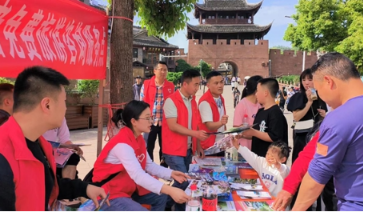 “五一”假期我在岗丨凤凰县农业农村局：文明旅游进古城 志愿服务我先行