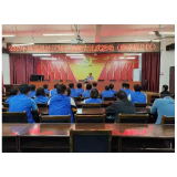 遵纪守法 警钟长鸣——凤凰县廖家桥镇司法所开展社区矫正对象集中点验暨警示教育学习