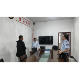 凤凰县司法局党组书记田春到吉信司法所调研指导工作