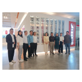 吴文娇到长沙市凤凰商会开展走访座谈