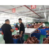 凤凰县腊尔山镇：下好招商引资先手棋，打赢三产融合发展主动仗