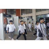 凤凰县教体局：高考入场演练助考生规范迎考