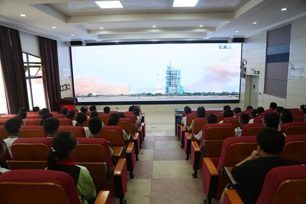 图片12.jpg