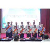 凤凰法院开展“话公正与效率”五四青年节主题活动