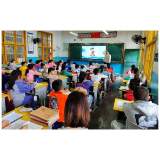   教研提质  助力“双减”——凤凰县廖家桥学区推行教师“同课异构”教研活动