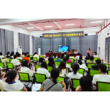 聚焦游戏现场   观察发现共提升——凤凰县箭道坪幼儿园户外自主游戏现场观摩活动