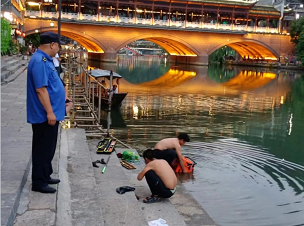 图片14.jpg