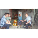 凤凰县麻冲乡：“八一”走访送关爱，真情慰问暖人心