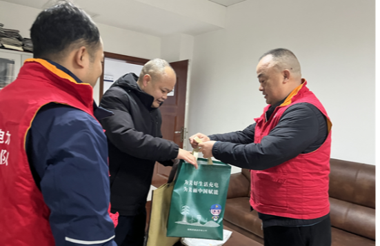 国网凤凰县供电公司：备战春节保供电