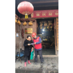 国网凤凰县供电公司：上门服务 化作冰雪中的送“电”人