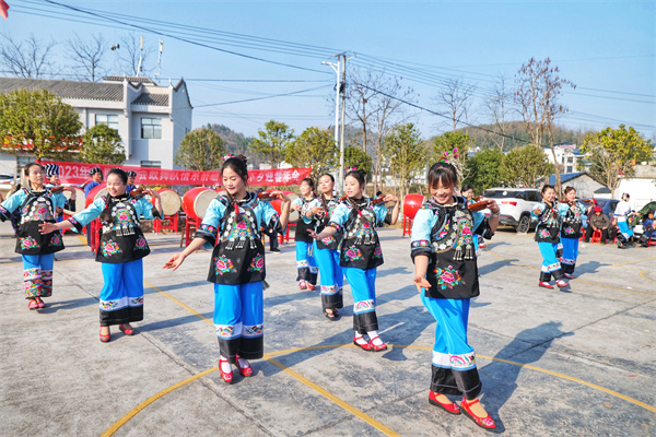 dcc2500fb49d351cbbf12b2e552992f.jpg