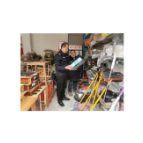 凤凰县市场监管局城郊市监所：“三把关”加强冬季取暖用品专项检查