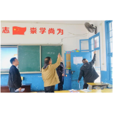 排查“小细节”守护“大安全”——凤凰县南华小学冬季安全排查进行时