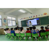 凤凰县茶田学区：结对帮扶沐人心，携手共进促发展