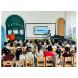 凤凰县沱江镇大坳幼儿园开展“爱国爱家，廉洁奉公”主题活动