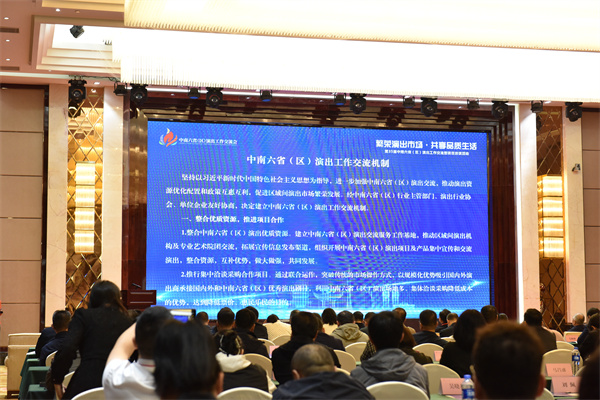 5e8a1ef25d7c4a0d052b6ea0bc21a92.jpg