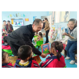 凤凰县齐良桥中心幼儿园：举办“益起悦读”全民阅读推广绘本课堂启动仪式
