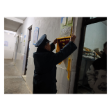  筑安全之基  防患于未然——凤凰县第一民族中学开展宿舍安全大排查