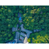 庭院篝火  围炉煮茶——凤凰雪晴集人文半山民宿里的冬日意趣