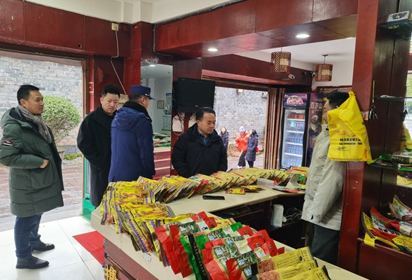 凤凰：全力做好元宵期间消防安全工作
