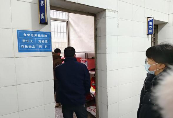 凤凰县两林乡：扎实开展食品安全“护苗行动”