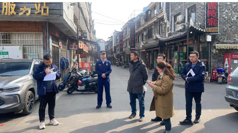 凤凰：多部门突击检查 消除电动车消防安全隐患