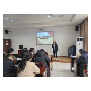 深学细悟增动能 研讨交流促提升  ——凤凰县委党校主体班集中研讨习近平总书记在湖南考察重要讲话精神