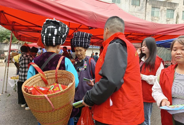 文明新风润湘西丨凤凰县两林乡：开展“弘扬婚丧新风，深化移风易俗”宣传活动