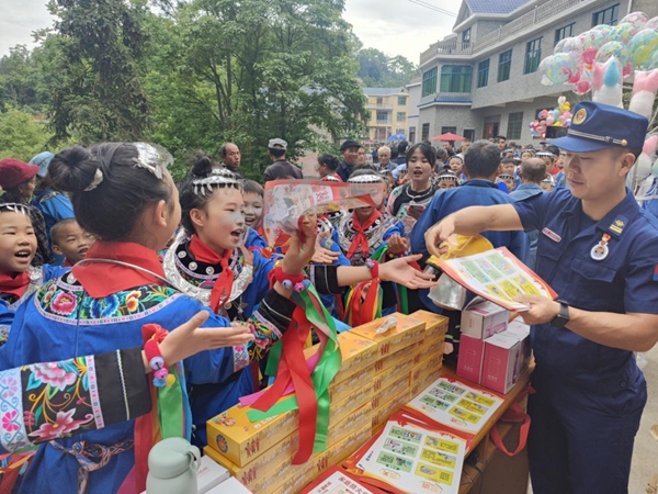 图片18.jpg