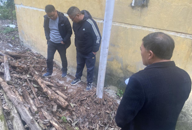 凤凰县新场镇：开展“我陪群众走流程”体验活动 提升政务服务效能