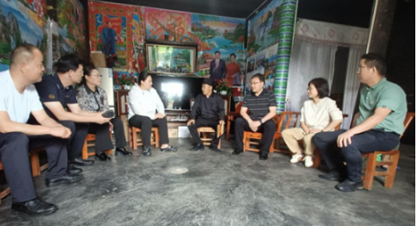 省残联钟娜副理事长赴凤凰县调研残疾人工作和开展帮扶慰问困难残疾人家庭活动