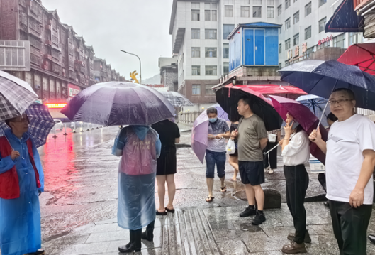 凤凰县总工会：闻汛而动的娘家人
