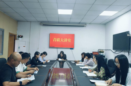 凤凰县吉信镇：开展“青联大讲堂”宣讲活动