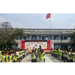 凤凰县南华小学举行消防演练活动：守护校园安全