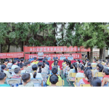 凤凰县水打田乡：开展开学第一课 安全知识进校园