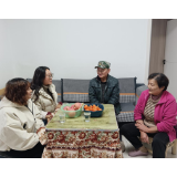 凤凰公路建设养护中心：走访慰问叙真情 温暖关怀聚党心
