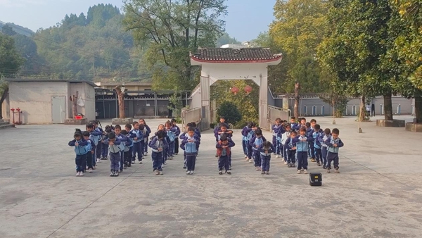 图片15.jpg 图片15.jpg