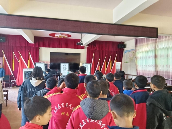 图片12.jpg 图片12.jpg