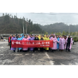 凤凰县沱江镇：干部齐挥锹 青山共添绿
